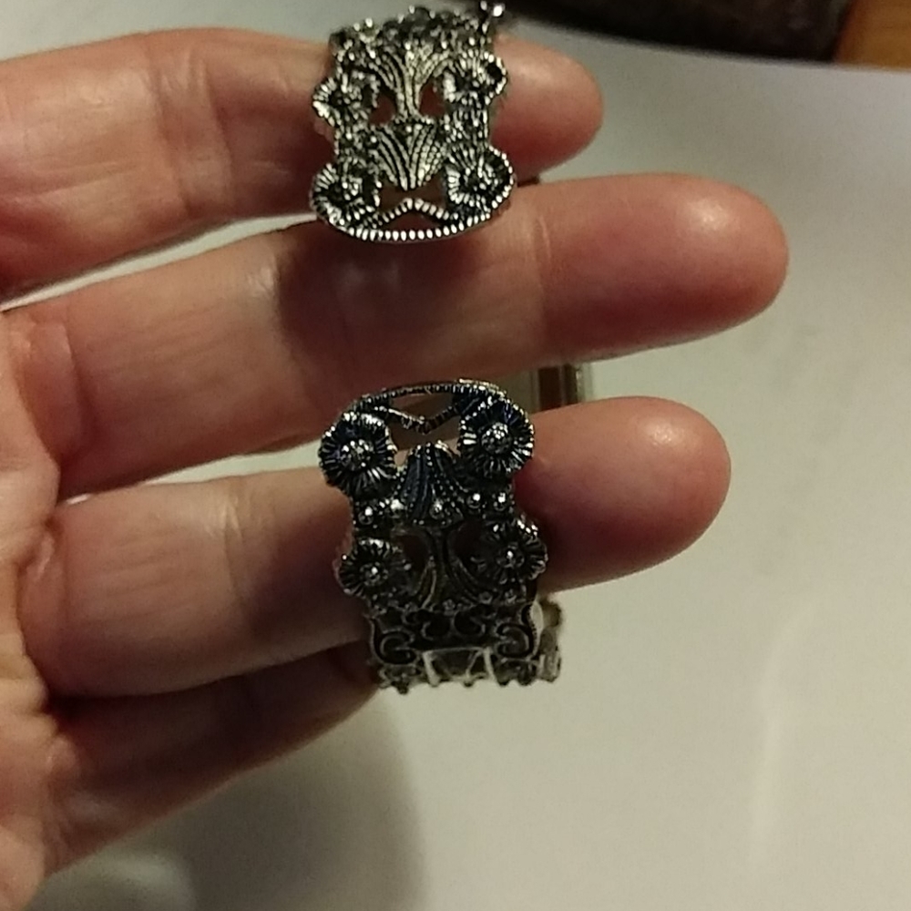 Watch - Picture 2 of 6